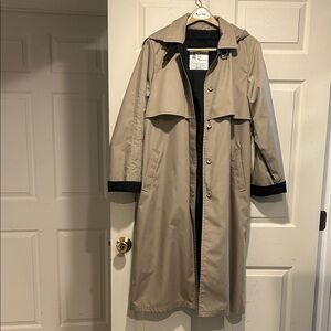 London Fog lined trench/raincoat